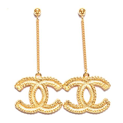 chanel logo cc earrings